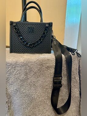 Steve Madden Black crossbody Box Tote, Chain and Detachable guitar style Strap